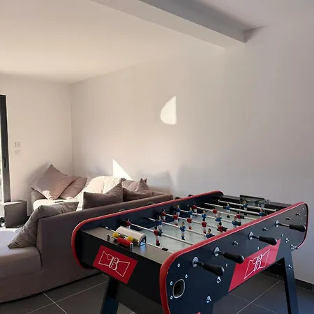 Maison De Avec 3 A *